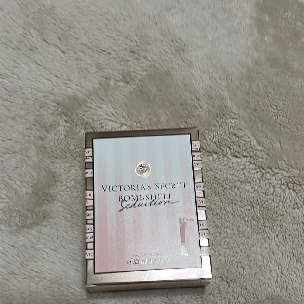 Victoria's Secret Pink and Silver Makeup Set